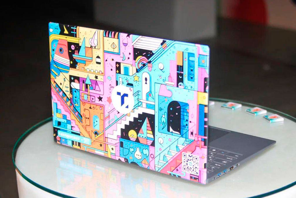 дизайнерский ноутбук на art russia