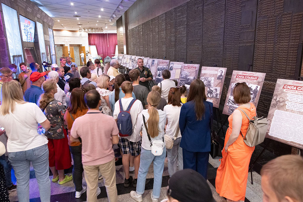 освобождение молдовы - выставка в музее победы
