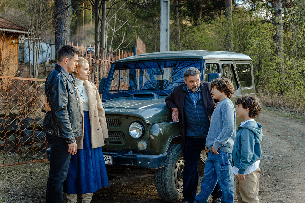 Дмитрий Паламарчук, Любовь Баханкова, Владимир Мясников, Артемий Черкашин, Тимофей Мадуев