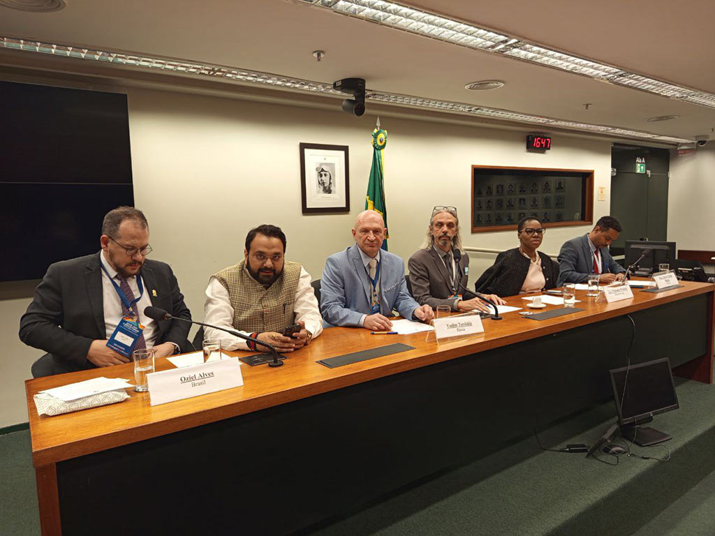 литературная премия brics