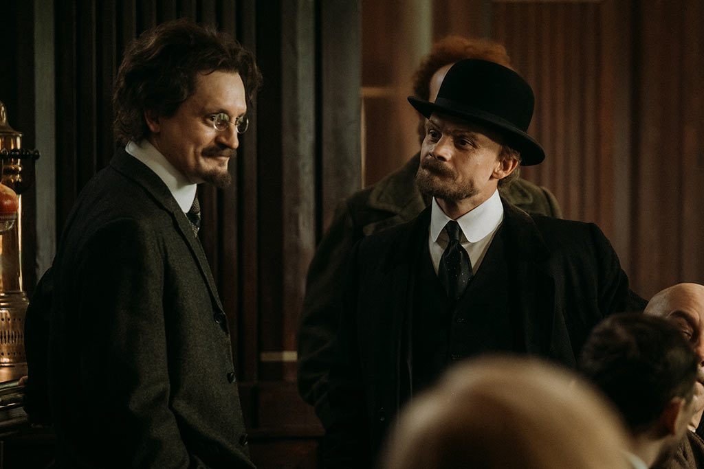 евгений ткачук в образе ленина