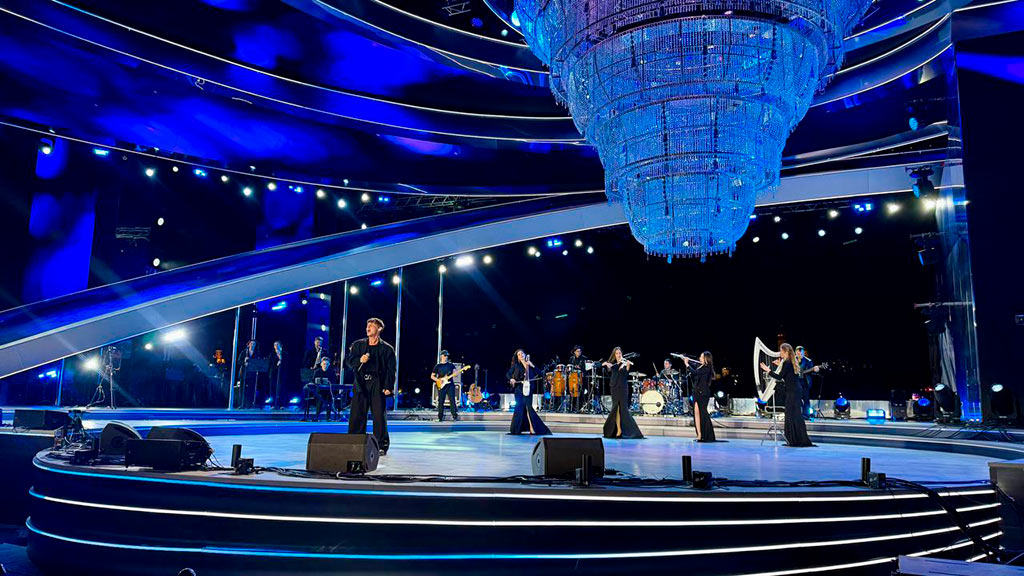 роман-исаев