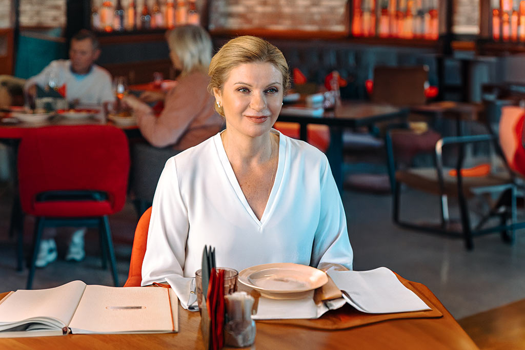 анна ардова - солнце море два ствола - комедия