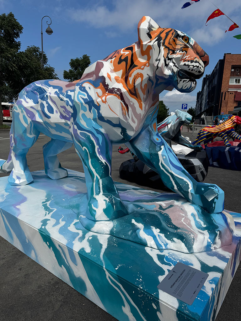 тигры подаренные владивостоку и владимиру путину