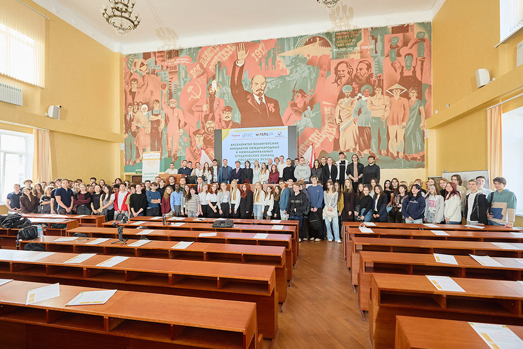 творим добро вместе - волонтеры - студенты