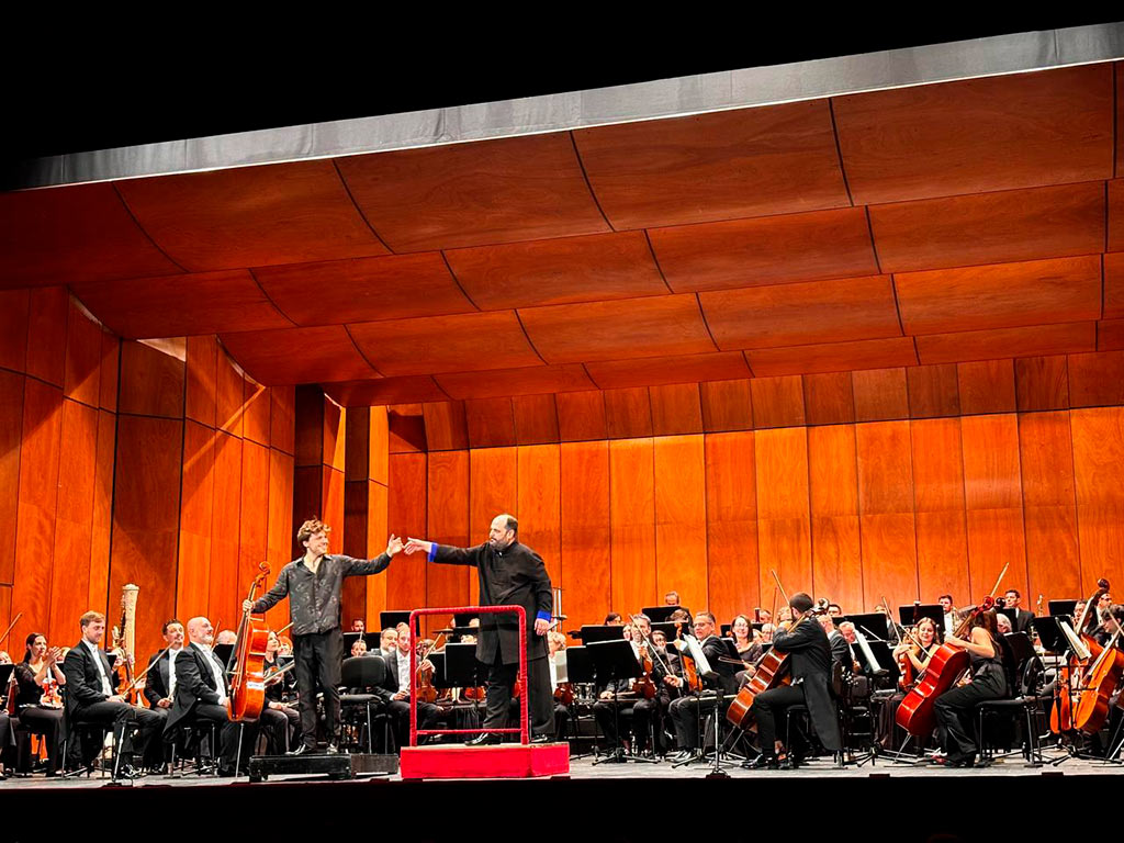 ариф дадашев в театре верди - триест, италия