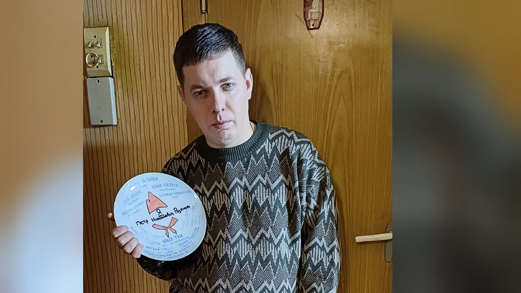 актер иван костров