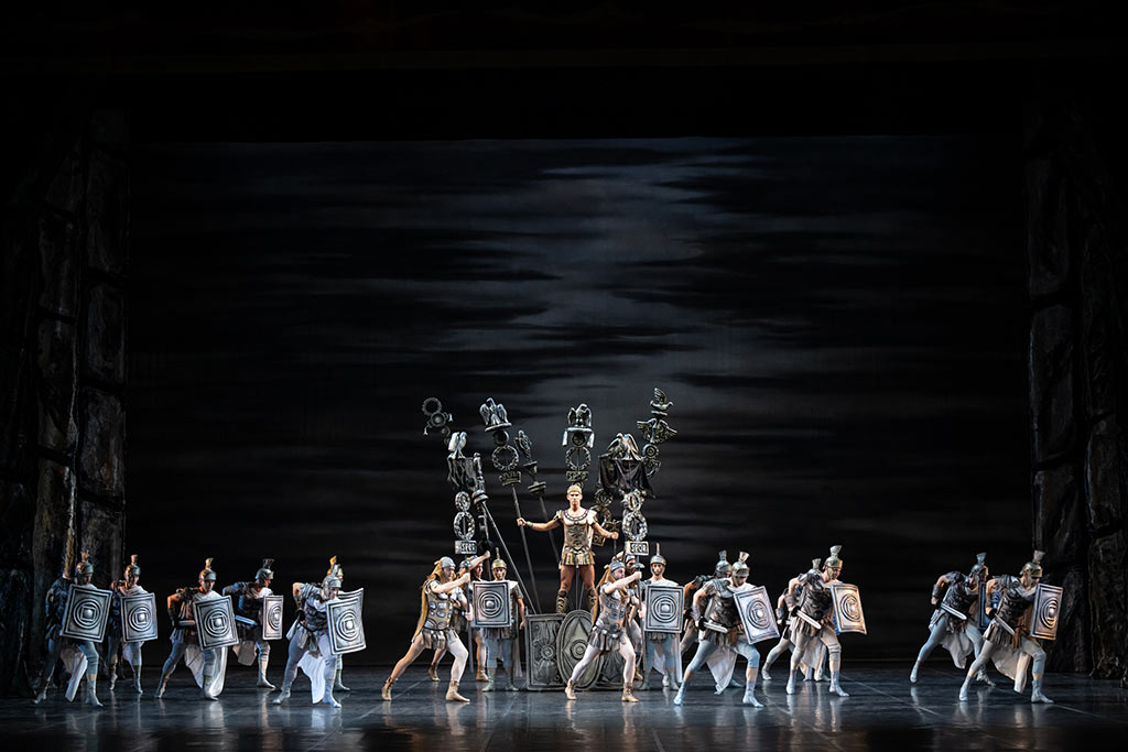 В Сочи стартовал Международный конкурс Юрия Григоровича Молодой балет мира