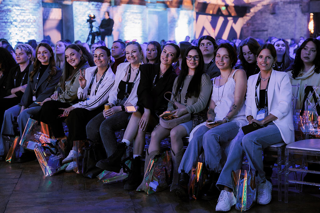 участники конференции ozon vk