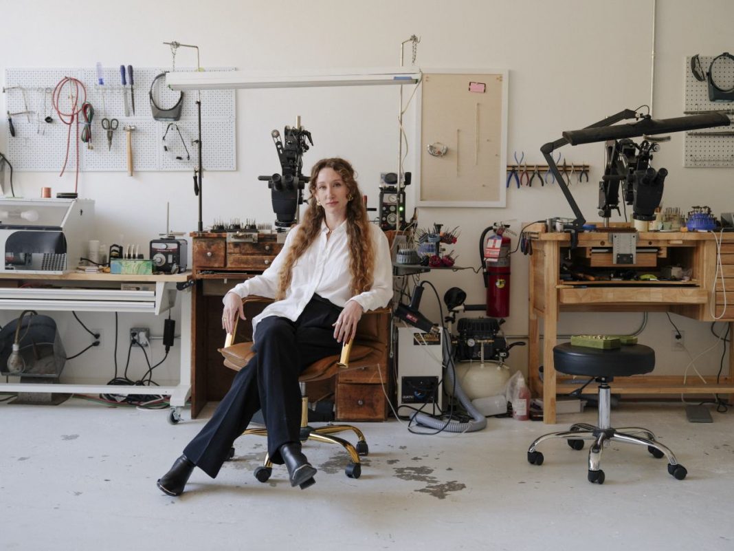 Шеннон Кроу из Kindred