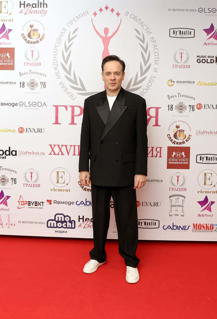 Александр Асташенок – За вклад в развитие российской поп-сцены