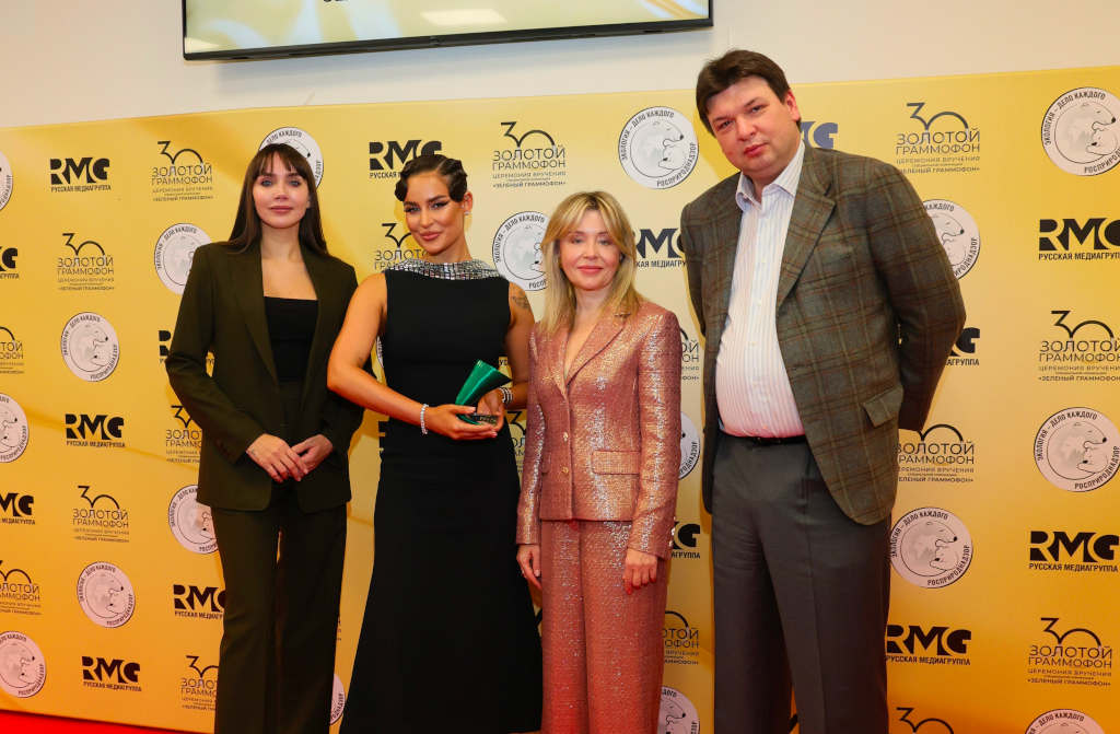 sevile наградили зеленым грамофоном