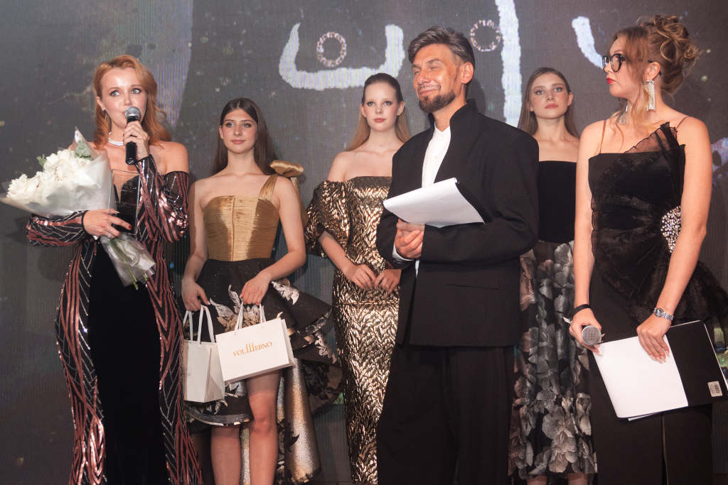 Topical Style Awards