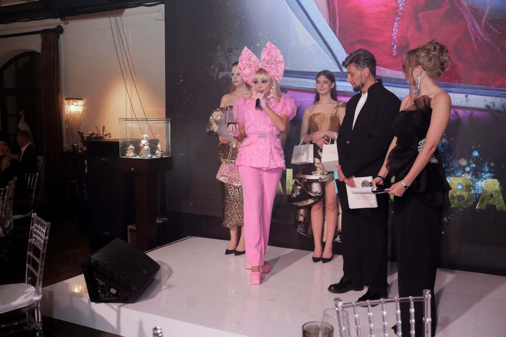 Topical Style Awards