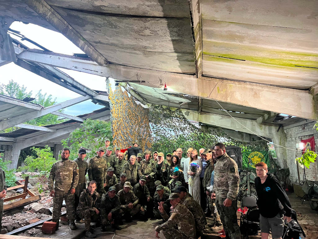 Донбасс. Бойцы СВО с артистами