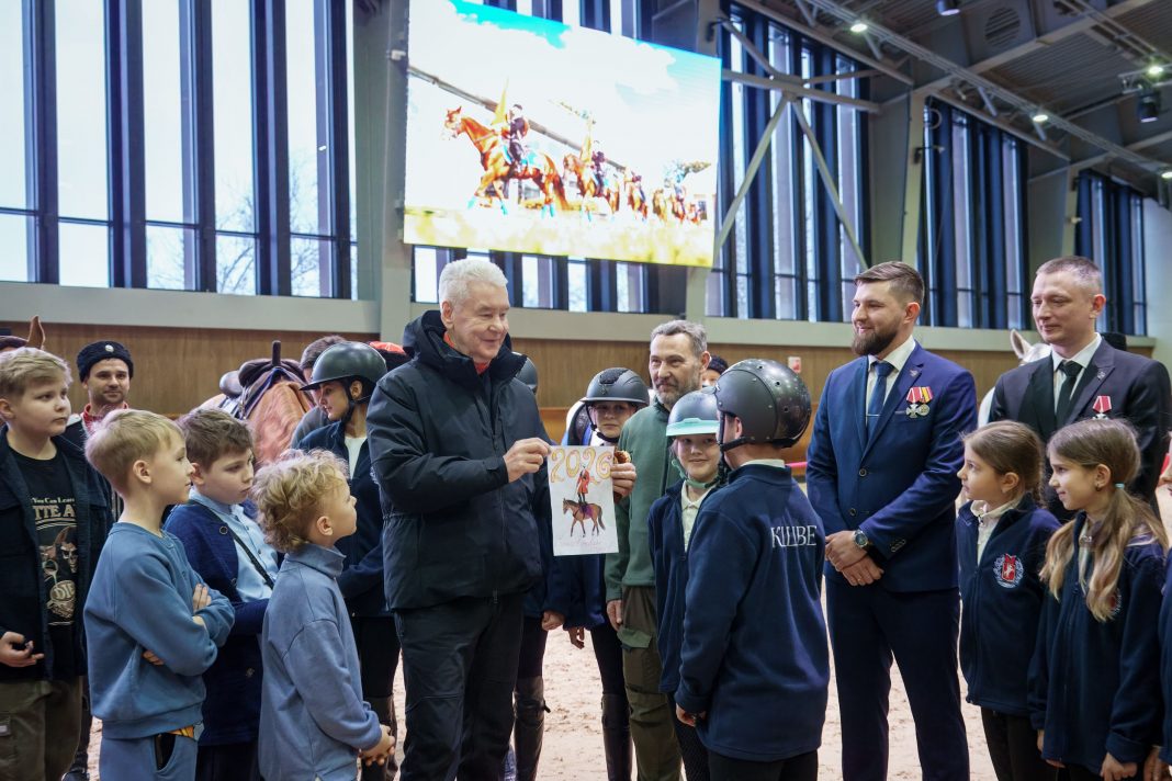 сергей собянин на вднх