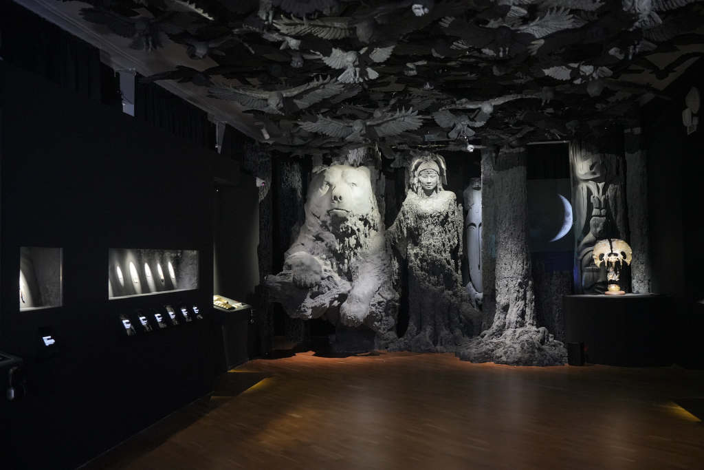 сны сибири - экспозиция