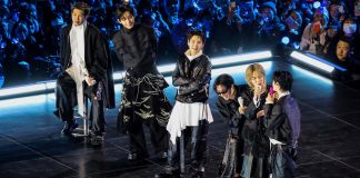 K-pop на распутье: корейскость или глобальный проект? BTS выступают на сцене во время бесплатного концерта на площади Кванхвамун 21 марта 2026 года в Сеуле, Южная Корея. Ким Хон Джи / Pool / Getty Images